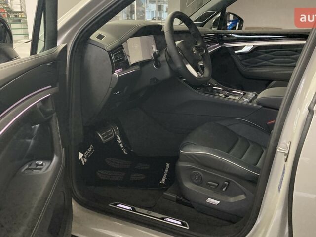 купити нове авто Фольксваген Туарег 2025 року від офіційного дилера Автодім Атлант на Вацлава Гавела Фольксваген фото