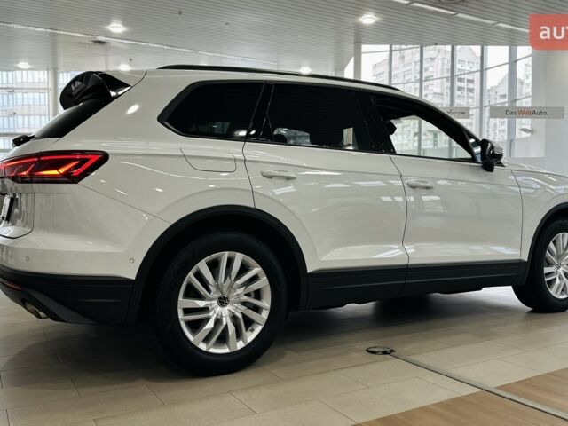 Фольксваген Туарег, об'ємом двигуна 2.99 л та пробігом 0 тис. км за 66431 $, фото 44 на Automoto.ua