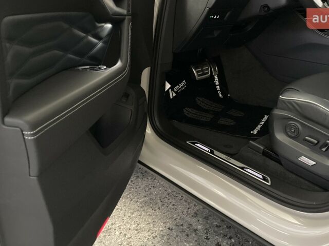 купити нове авто Фольксваген Туарег 2025 року від офіційного дилера Автодім Атлант на Вацлава Гавела Фольксваген фото