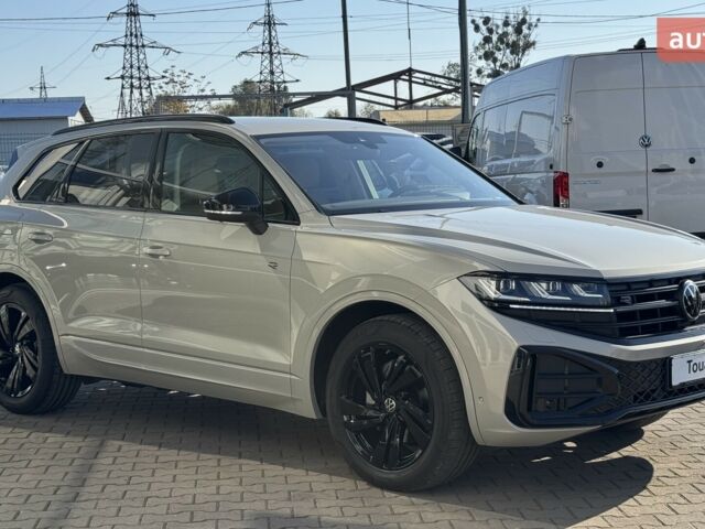 Фольксваген Туарег, объемом двигателя 2.97 л и пробегом 0 тыс. км за 83500 $, фото 8 на Automoto.ua