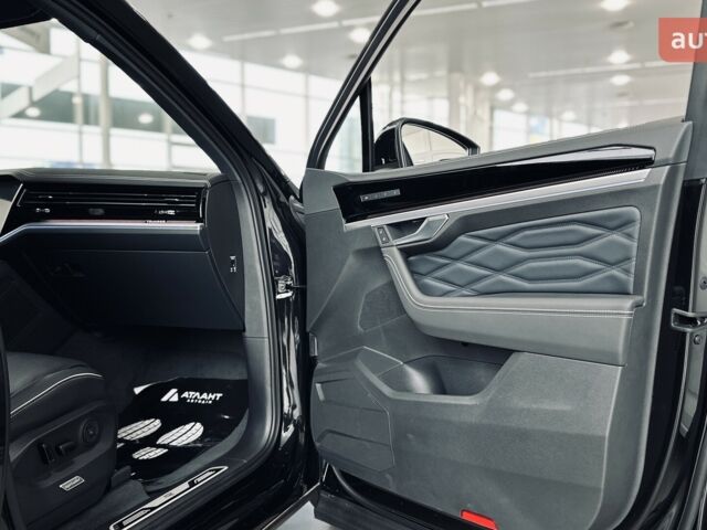купити нове авто Фольксваген Туарег 2025 року від офіційного дилера Автодім Атлант на Вацлава Гавела Фольксваген фото