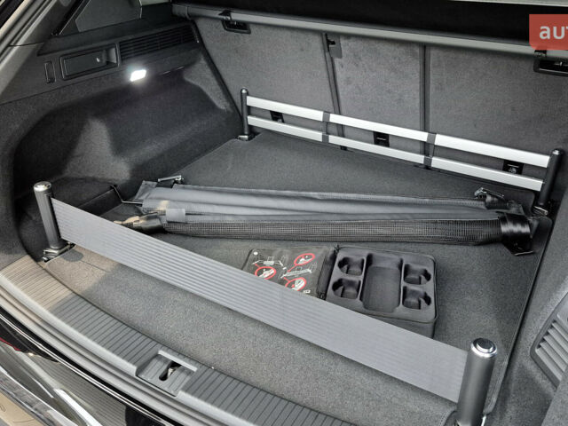 купить новое авто Фольксваген Туарег 2025 года от официального дилера Автодім Атлант на Вацлава Гавела Фольксваген фото