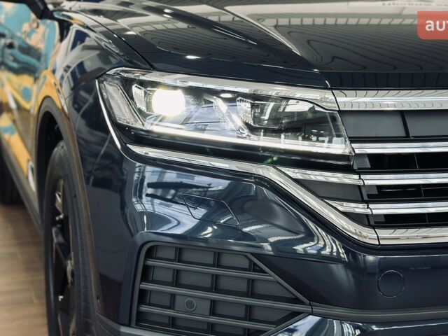 купить новое авто Фольксваген Туарег 2025 года от официального дилера Автодім Атлант на Вацлава Гавела Фольксваген фото