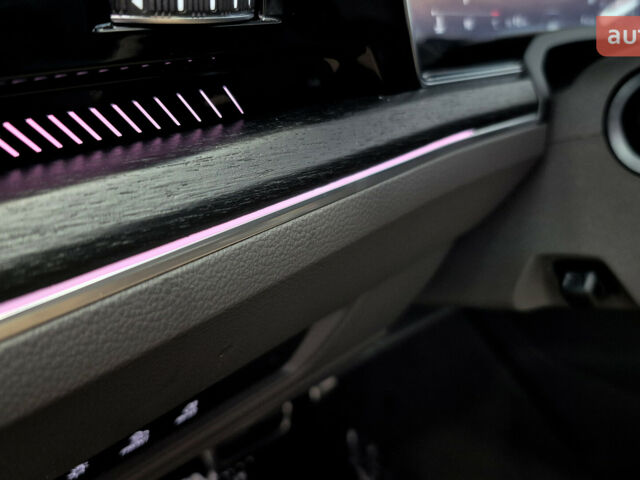 купить новое авто Фольксваген Туарег 2025 года от официального дилера Автодім Атлант на Вацлава Гавела Фольксваген фото