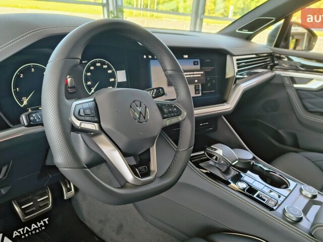 Фольксваген Туарег, объемом двигателя 2.97 л и пробегом 0 тыс. км за 86637 $, фото 18 на Automoto.ua