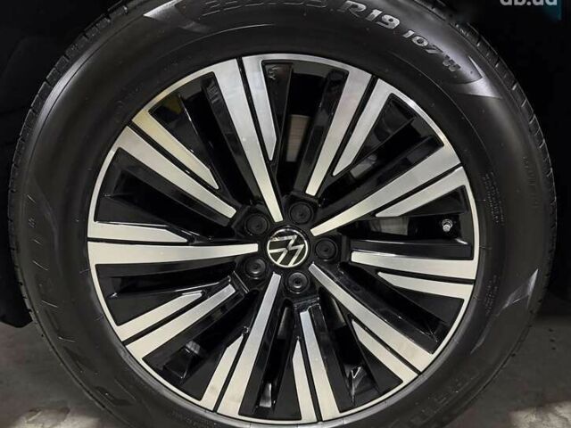 Фольксваген Туарег, об'ємом двигуна 3 л та пробігом 4 тис. км за 69900 $, фото 15 на Automoto.ua