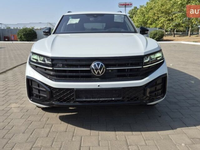 Фольксваген Туарег, об'ємом двигуна 2.97 л та пробігом 0 тис. км за 87560 $, фото 3 на Automoto.ua