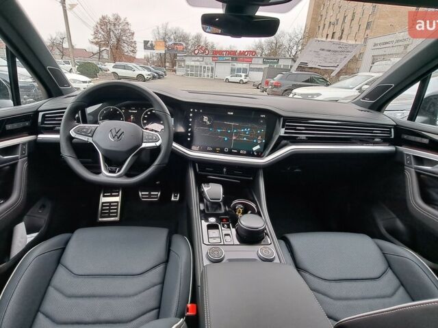 Фольксваген Туарег, объемом двигателя 2.97 л и пробегом 0 тыс. км за 88900 $, фото 11 на Automoto.ua