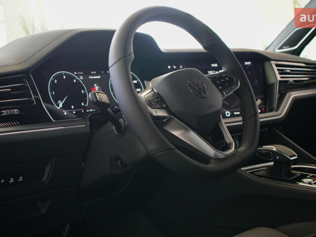 Фольксваген Туарег, объемом двигателя 2.97 л и пробегом 0 тыс. км за 86189 $, фото 15 на Automoto.ua