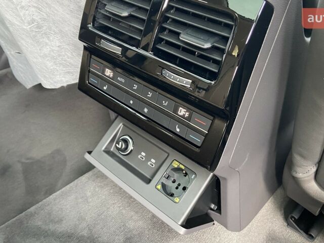 Фольксваген Туарег, об'ємом двигуна 2.97 л та пробігом 0 тис. км за 89670 $, фото 19 на Automoto.ua