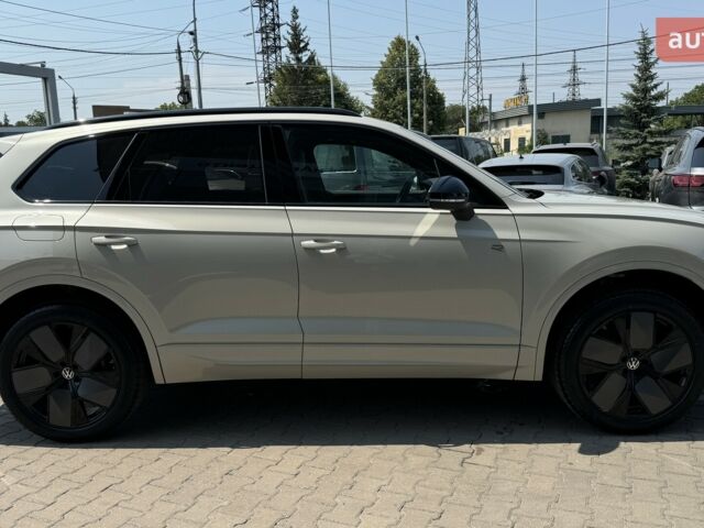 Фольксваген Туарег, объемом двигателя 2.97 л и пробегом 0 тыс. км за 88000 $, фото 5 на Automoto.ua