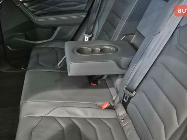 Фольксваген Туарег, об'ємом двигуна 2.97 л та пробігом 0 тис. км за 85500 $, фото 23 на Automoto.ua