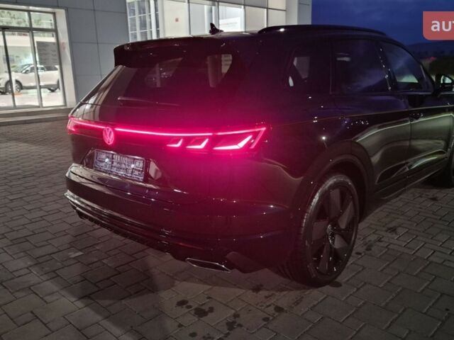 Фольксваген Туарег, объемом двигателя 2.97 л и пробегом 0 тыс. км за 86189 $, фото 4 на Automoto.ua