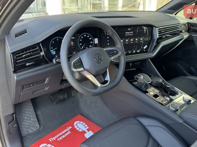 Фольксваген Туарег, объемом двигателя 2.97 л и пробегом 0 тыс. км за 68300 $, фото 14 на Automoto.ua