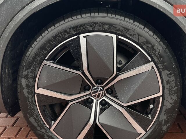 Фольксваген Туарег, объемом двигателя 2.97 л и пробегом 0 тыс. км за 86190 $, фото 22 на Automoto.ua