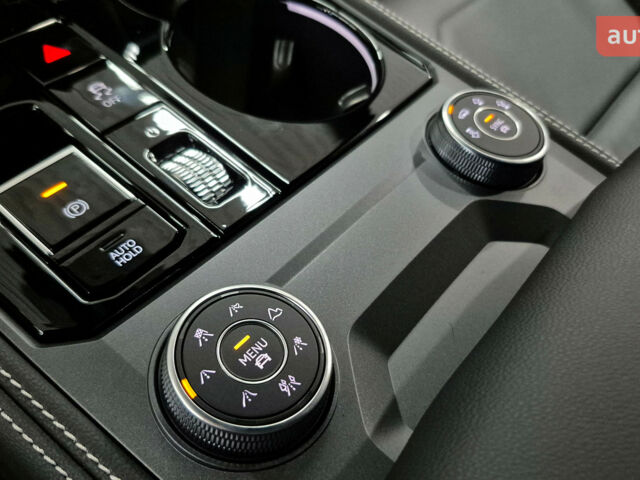 купить новое авто Фольксваген Туарег 2025 года от официального дилера Автодім Атлант на Вацлава Гавела Фольксваген фото