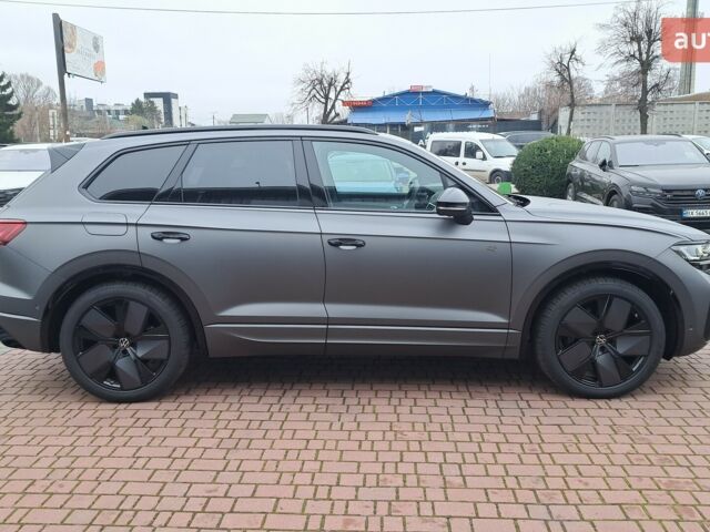 Фольксваген Туарег, объемом двигателя 2.97 л и пробегом 0 тыс. км за 88900 $, фото 18 на Automoto.ua