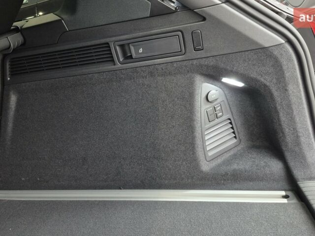 купить новое авто Фольксваген Туарег 2025 года от официального дилера Автодім Атлант на Вацлава Гавела Фольксваген фото