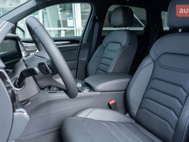 Фольксваген Туарег, объемом двигателя 2.97 л и пробегом 0 тыс. км за 66500 $, фото 11 на Automoto.ua