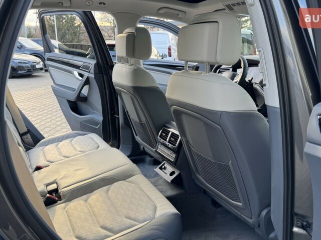 Фольксваген Туарег, объемом двигателя 2.97 л и пробегом 0 тыс. км за 84900 $, фото 20 на Automoto.ua