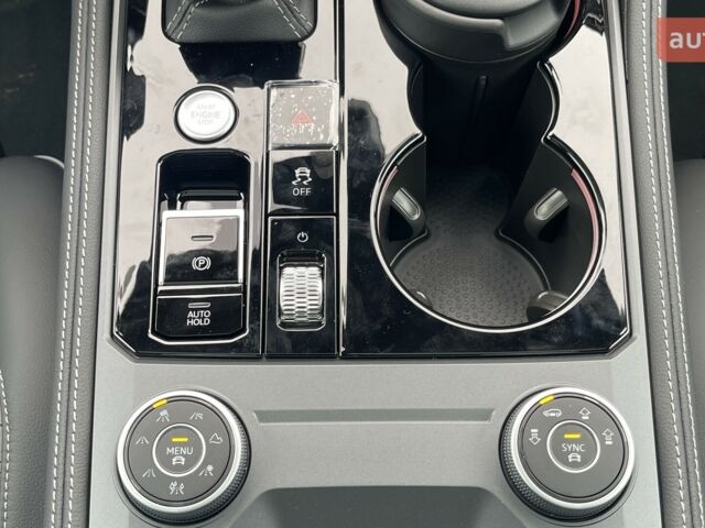 Фольксваген Туарег, объемом двигателя 2.97 л и пробегом 0 тыс. км за 86190 $, фото 19 на Automoto.ua