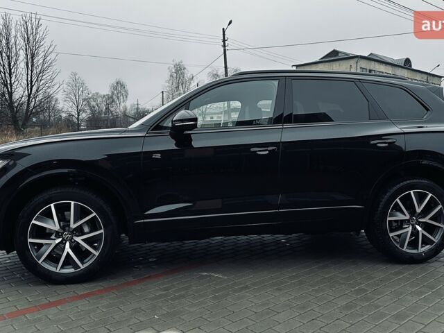 Фольксваген Туарег, объемом двигателя 2.97 л и пробегом 0 тыс. км за 89300 $, фото 2 на Automoto.ua