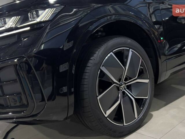 Фольксваген Туарег, об'ємом двигуна 2.97 л та пробігом 0 тис. км за 86500 $, фото 3 на Automoto.ua