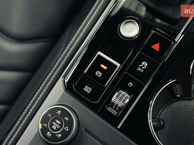 купить новое авто Фольксваген Туарег 2025 года от официального дилера Автодім Атлант на Вацлава Гавела Фольксваген фото