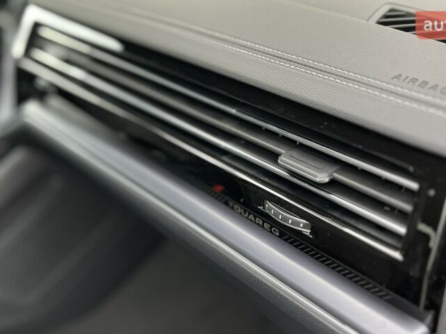 Фольксваген Туарег, объемом двигателя 2.97 л и пробегом 0 тыс. км за 86189 $, фото 27 на Automoto.ua