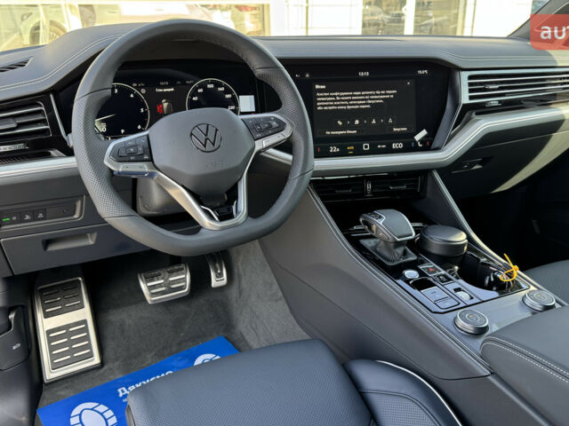 Фольксваген Туарег, объемом двигателя 2.97 л и пробегом 0 тыс. км за 85490 $, фото 1 на Automoto.ua