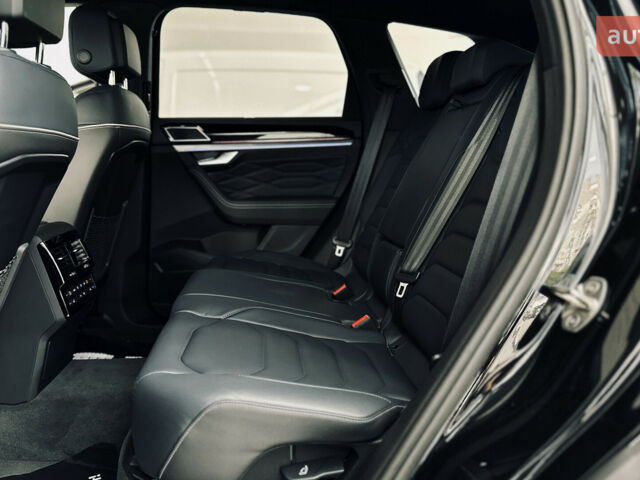 купити нове авто Фольксваген Туарег 2025 року від офіційного дилера Автодім Атлант на Вацлава Гавела Фольксваген фото