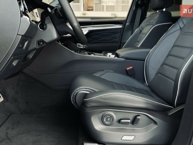 купить новое авто Фольксваген Туарег 2025 года от официального дилера Автодім Атлант на Вацлава Гавела Фольксваген фото