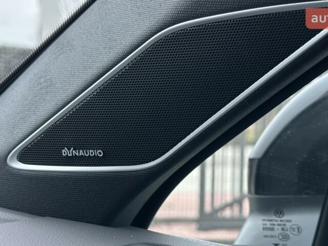 Фольксваген Туарег, объемом двигателя 2.97 л и пробегом 0 тыс. км за 88000 $, фото 17 на Automoto.ua