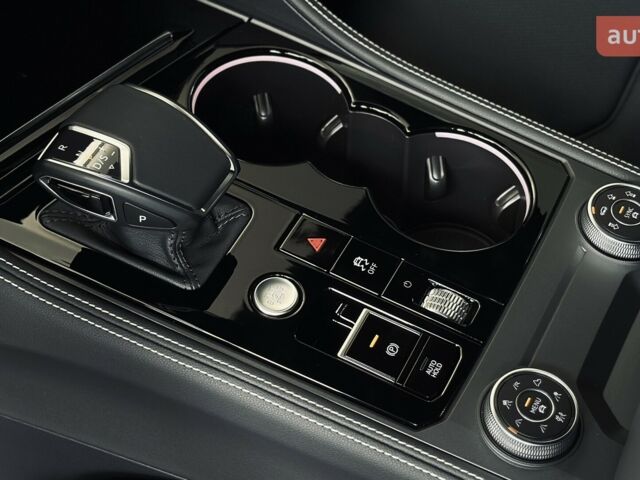 купить новое авто Фольксваген Туарег 2025 года от официального дилера Автодім Атлант на Вацлава Гавела Фольксваген фото