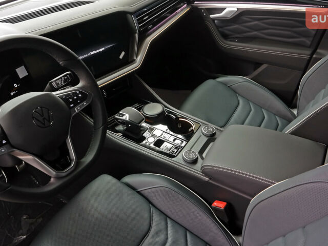 Фольксваген Туарег, объемом двигателя 2.97 л и пробегом 0 тыс. км за 86865 $, фото 14 на Automoto.ua