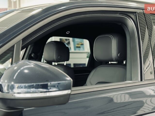 купить новое авто Фольксваген Туарег 2025 года от официального дилера Автодім Атлант на Вацлава Гавела Фольксваген фото