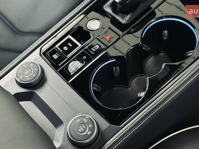 купити нове авто Фольксваген Туарег 2025 року від офіційного дилера Автодім Атлант на Вацлава Гавела Фольксваген фото