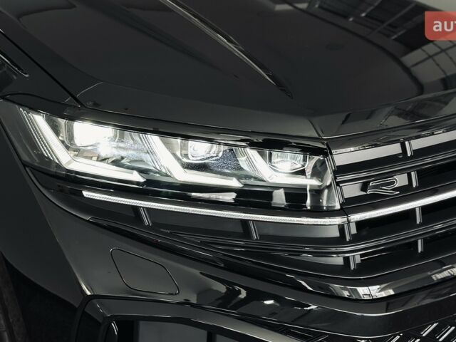 купить новое авто Фольксваген Туарег 2025 года от официального дилера Автодім Атлант на Вацлава Гавела Фольксваген фото