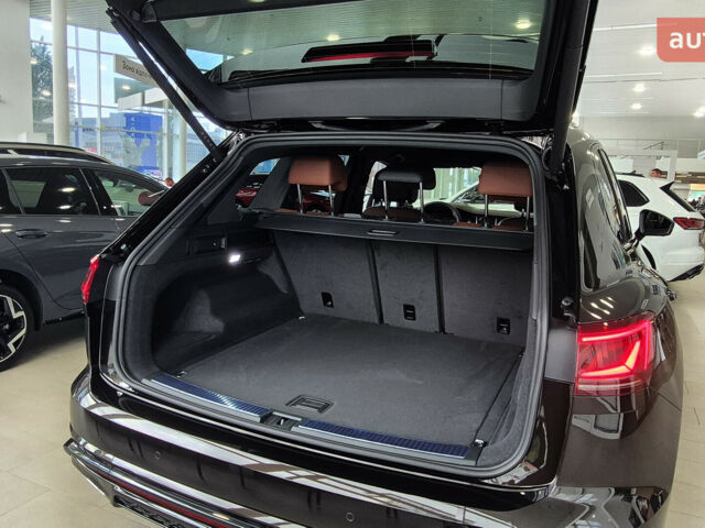 купити нове авто Фольксваген Туарег 2025 року від офіційного дилера Автодім Атлант на Вацлава Гавела Фольксваген фото