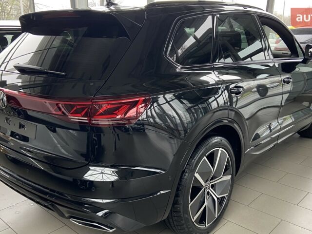 Фольксваген Туарег, объемом двигателя 2.97 л и пробегом 0 тыс. км за 87720 $, фото 2 на Automoto.ua