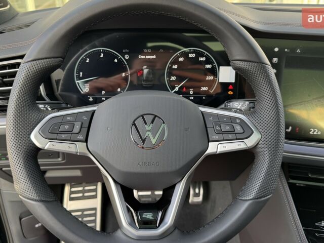 Фольксваген Туарег, объемом двигателя 2.97 л и пробегом 0 тыс. км за 84830 $, фото 10 на Automoto.ua