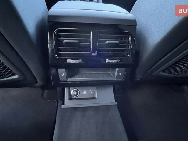 Фольксваген Туарег, объемом двигателя 2.97 л и пробегом 0 тыс. км за 86560 $, фото 6 на Automoto.ua