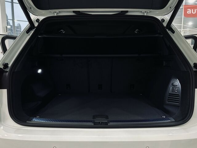 Фольксваген Туарег, об'ємом двигуна 2.99 л та пробігом 0 тис. км за 86750 $, фото 45 на Automoto.ua