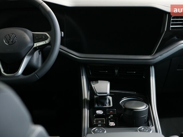 Фольксваген Туарег, об'ємом двигуна 2.99 л та пробігом 0 тис. км за 67700 $, фото 9 на Automoto.ua