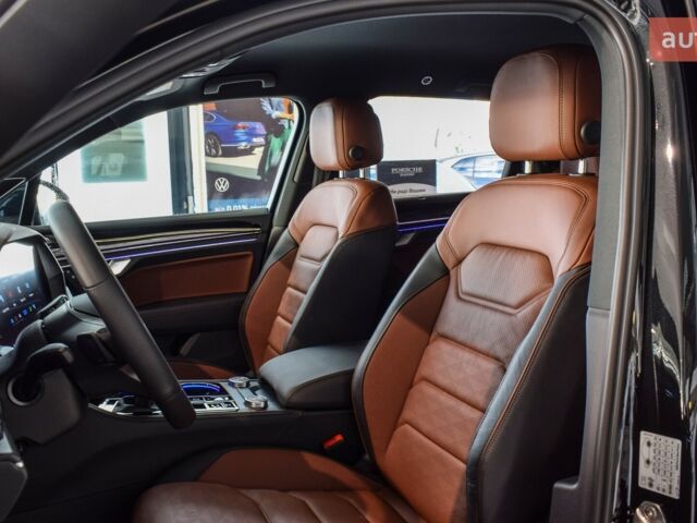 купить новое авто Фольксваген Туарег 2025 года от официального дилера Автомобільний Дім Volkswagen Фольксваген фото