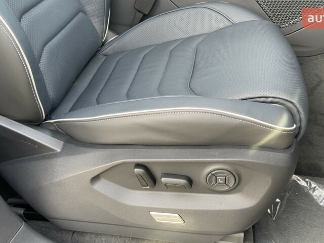 Фольксваген Туарег, об'ємом двигуна 2.97 л та пробігом 0 тис. км за 91006 $, фото 9 на Automoto.ua