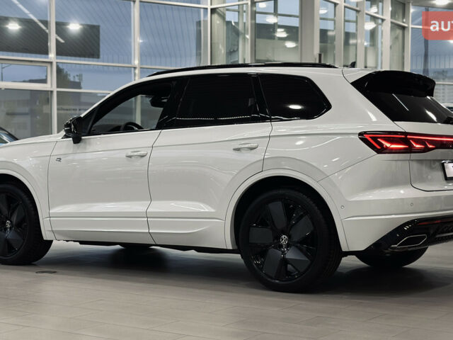 Фольксваген Туарег, об'ємом двигуна 2.99 л та пробігом 0 тис. км за 86750 $, фото 9 на Automoto.ua