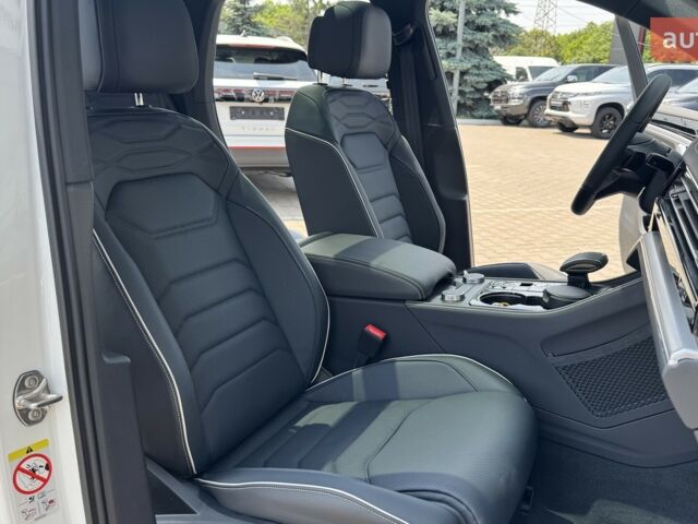 Фольксваген Туарег, об'ємом двигуна 2.97 л та пробігом 0 тис. км за 86100 $, фото 30 на Automoto.ua