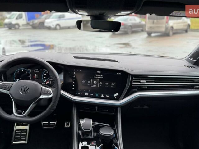 Фольксваген Туарег, об'ємом двигуна 2.97 л та пробігом 0 тис. км за 87309 $, фото 19 на Automoto.ua