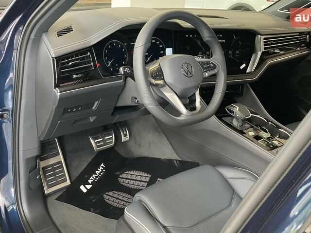 купити нове авто Фольксваген Туарег 2025 року від офіційного дилера Автодім Атлант на Вацлава Гавела Фольксваген фото